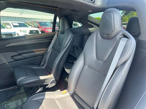Used 2023 Tesla Model X Plaid AWD/4WD image 17