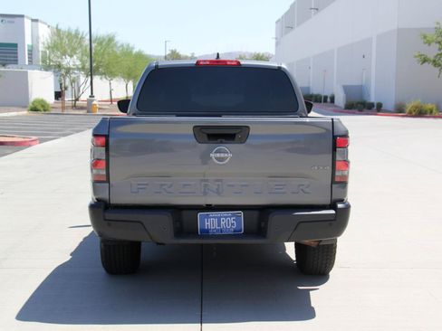 Used 2022 Nissan Frontier S w/ Technology Package AWD/4WD image 6