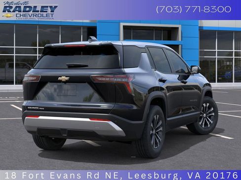 New 2026 Chevrolet Equinox LT w/ Convenience Package II image 4