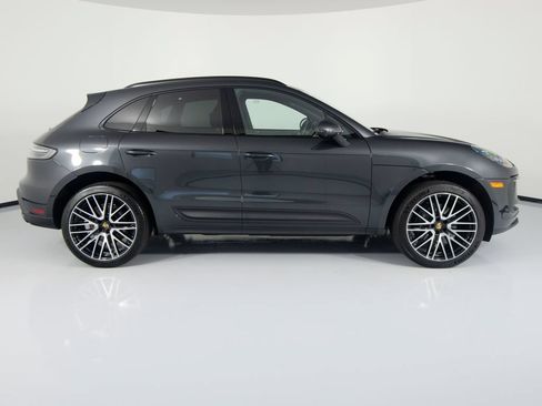 Certified 2026 Porsche Macan AWD/4WD image 11