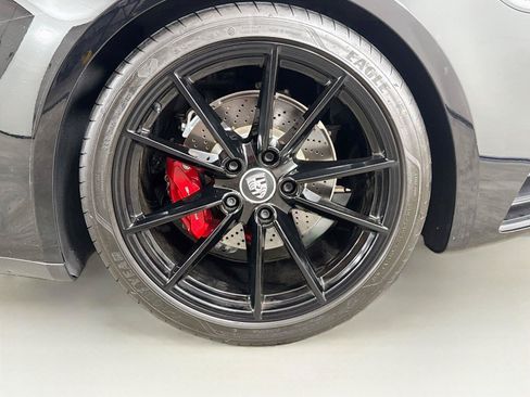 Used 2021 Porsche 911 Carrera 4S AWD/4WD image 33