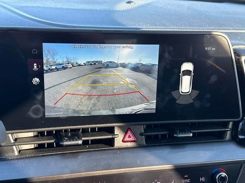 Used 2023 Kia Sportage EX image 21