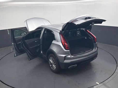 Used 2025 Cadillac XT4 Premium Luxury FWD image 49
