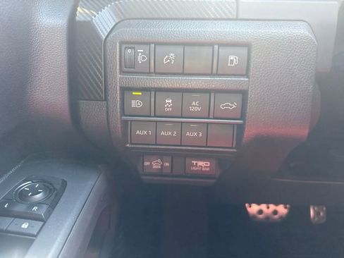 Used 2024 Toyota Tacoma TRD Pro image 18