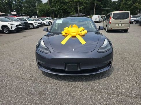 Used 2023 Tesla Model 3 Standard Range RWD image 11