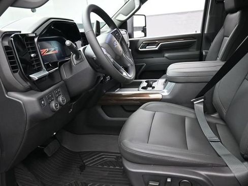 New 2026 Chevrolet Silverado 2500 LT w/ Trail Boss Package AWD/4WD image 8