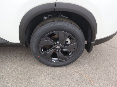 New 2026 Nissan Rogue SV w/ Cold Weather Package FWD image 9
