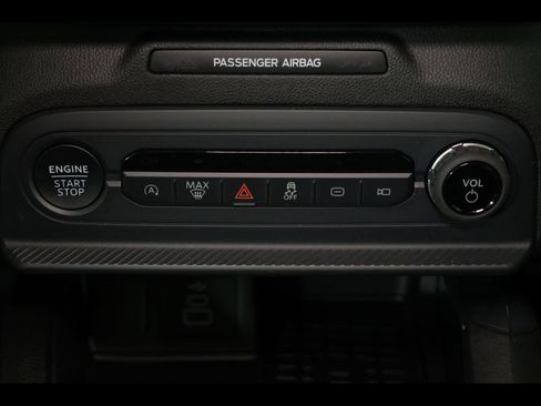Used 2025 Ford Bronco Sport Big Bend AWD/4WD image 27