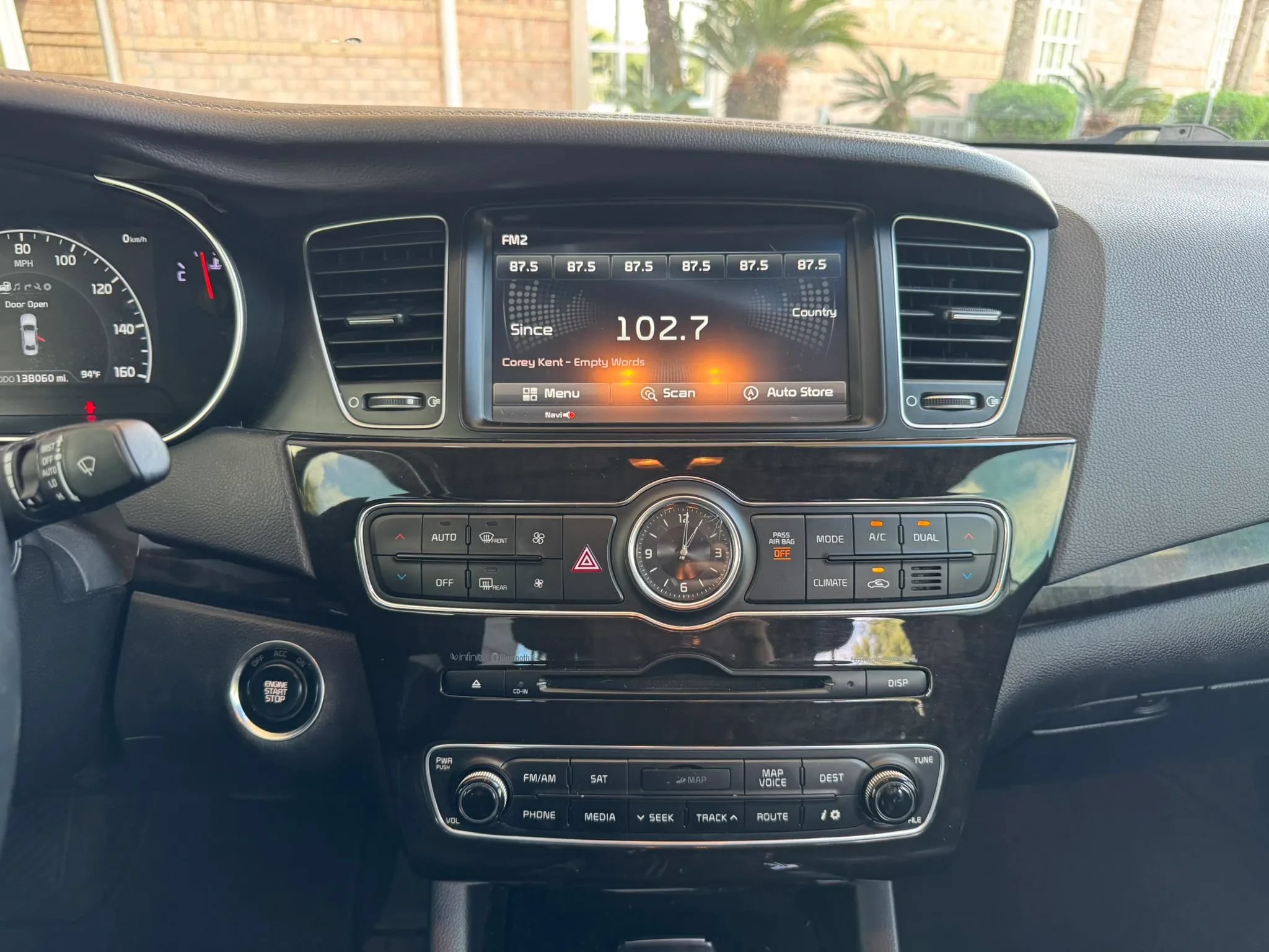 Used 2016 Kia Cadenza Premium FWD image 20