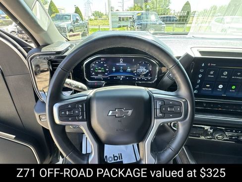 Certified 2025 Chevrolet Silverado 2500 LTZ w/ LTZ Plus Package AWD/4WD image 17