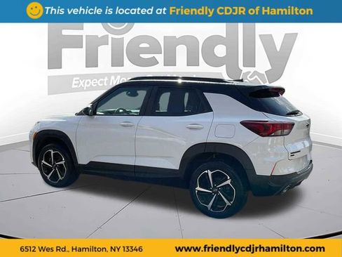Used 2023 Chevrolet TrailBlazer RS w/ Convenience Package AWD/4WD image 5