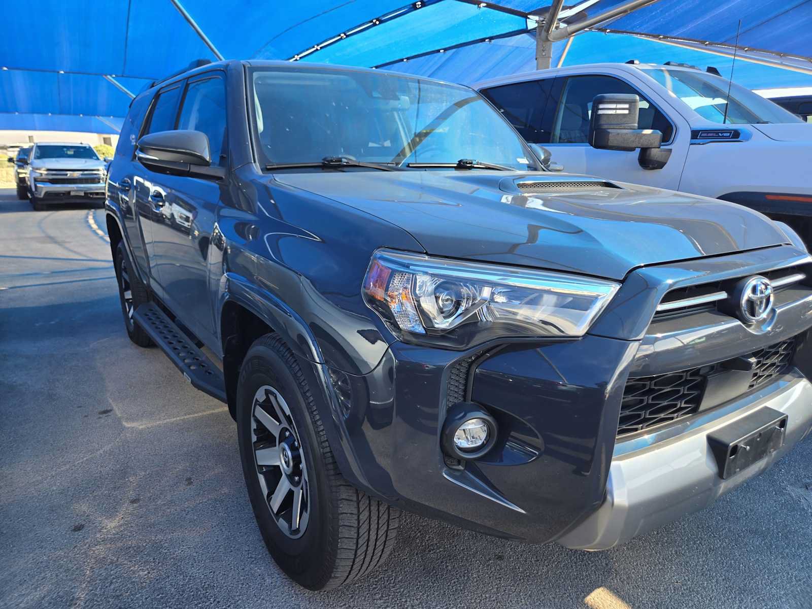 Used 2024 Toyota 4Runner TRD Off-Road Premium w/ Off Road Premium Plus Package AWD/4WD image 2