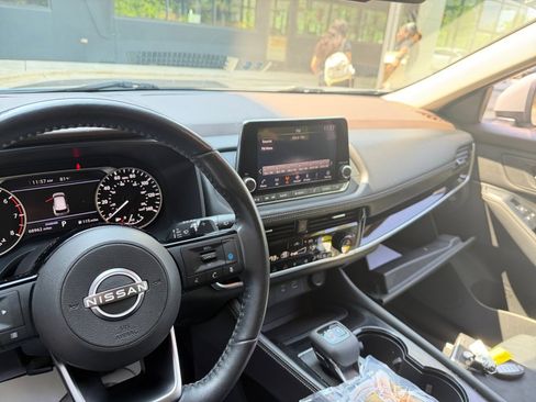 Used 2022 Nissan Rogue SL FWD image 39