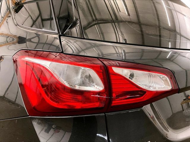 Used 2021 Chevrolet Equinox LS AWD/4WD image 28