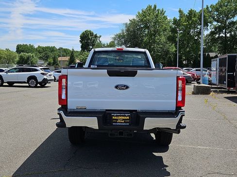 New 2026 Ford F250 XL w/ FX4 Off-Road Package AWD/4WD image 5