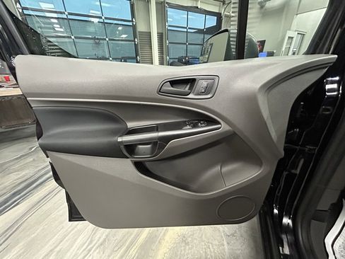 Used 2022 Ford Transit Connect XL image 45