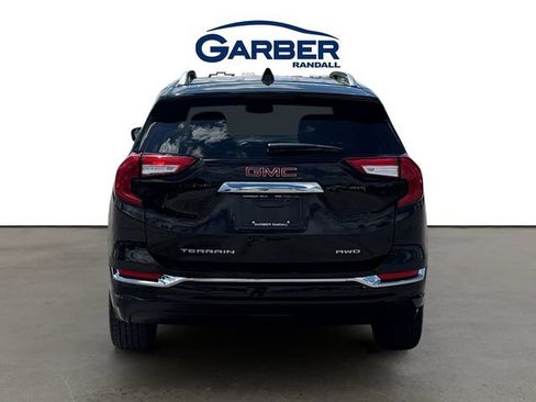 Used 2022 GMC Terrain Denali w/ Denali Premium Package AWD/4WD image 4
