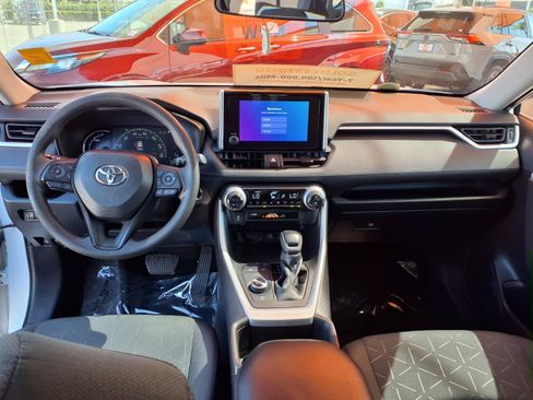 Certified 2023 Toyota RAV4 XLE AWD/4WD image 13