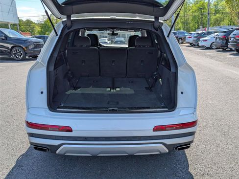 Used 2025 Audi Q7 3.0T Premium Plus AWD/4WD image 12