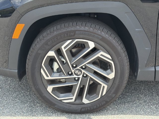 Certified 2025 Hyundai Tucson Limited AWD/4WD image 50