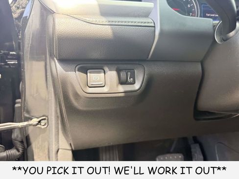 Used 2020 GMC Acadia SLE FWD image 14