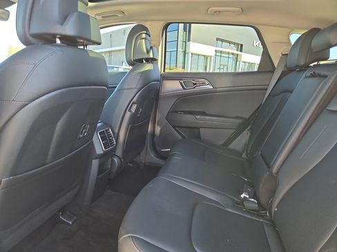 New 2025 Kia Sportage SX image 13