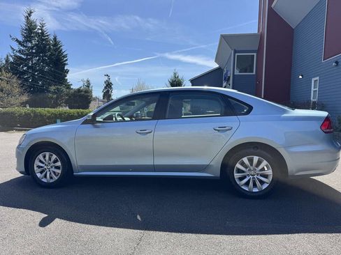 Used 2013 Volkswagen Passat 2.5 S image 5