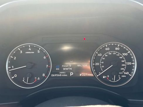 Used 2022 Mitsubishi Outlander SE AWD/4WD image 41