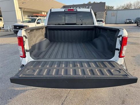 Used 2021 RAM 1500 Big Horn image 9