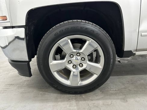 Used 2017 Chevrolet Silverado 1500 LT w/ Texas Edition RWD image 62
