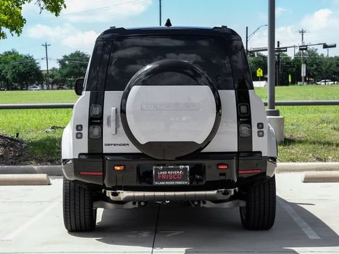 New 2026 Land Rover Defender 110 X AWD/4WD image 12