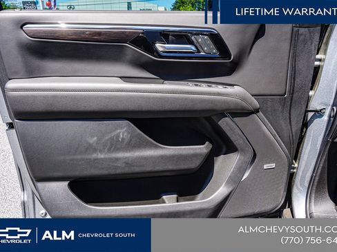 New 2025 Chevrolet Suburban Premier w/ Sun And Tow Package AWD/4WD image 51