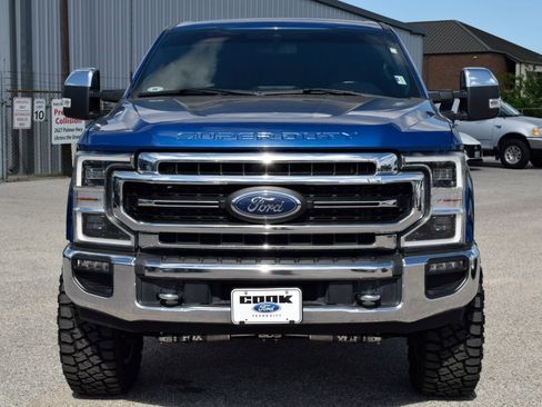 Used 2022 Ford F250 Lariat w/ Lariat Ultimate Package AWD/4WD image 2