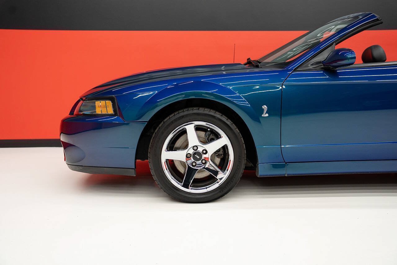 Used 2004 Ford Mustang Cobra RWD image 21