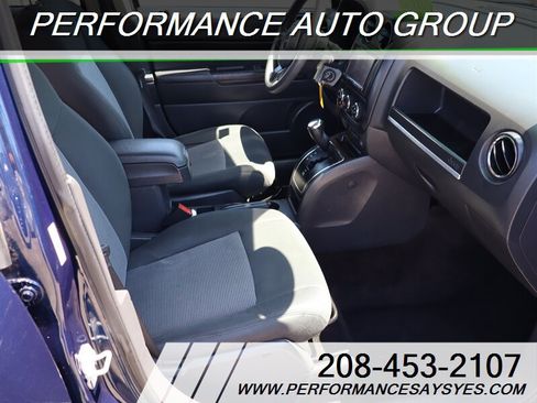 Used 2013 Jeep Compass Sport AWD/4WD image 9