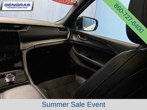 Used 2023 Jeep Grand Cherokee L Laredo AWD/4WD image 33