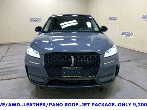 Used 2025 Lincoln Corsair Reserve w/ Equipment Group 202A image 8