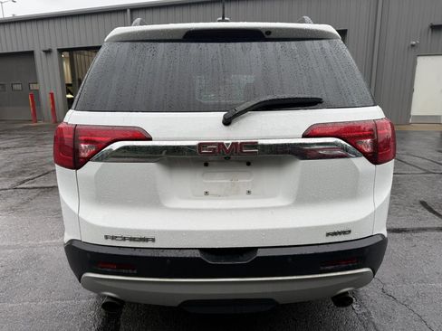 Used 2018 GMC Acadia SLT AWD/4WD image 3