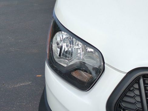 New 2026 Ford Transit 250 Low Roof w/ Load Area Protection Package RWD image 10