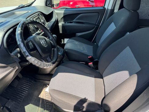 Used 2021 RAM ProMaster City Tradesman FWD image 8