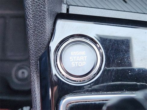 Used 2023 Kia Sportage SX image 21