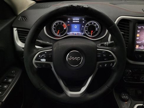 Used 2016 Jeep Cherokee Trailhawk w/ Comfort/Convenience Group image 22