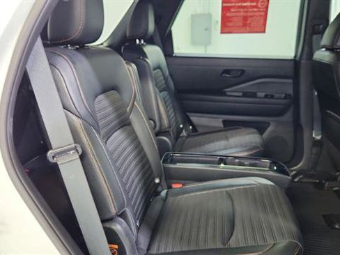 Certified 2023 Nissan Pathfinder Rock Creek AWD/4WD image 27