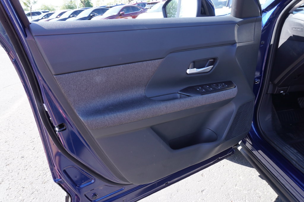 Certified 2026 Nissan Kicks SV FWD image 14