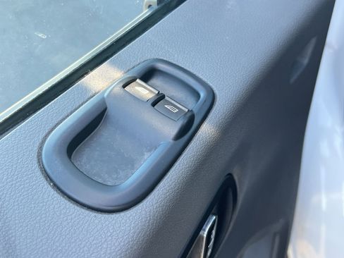 Certified 2023 Ford Transit 350 XLT image 18