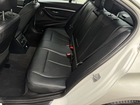 Used 2016 BMW 340i xDrive Sedan AWD/4WD image 28