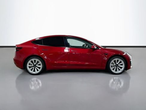 Used 2021 Tesla Model 3 Standard Range Plus RWD image 8