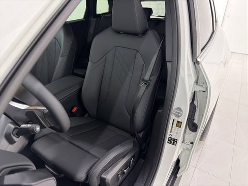 Certified 2026 BMW X3 xDrive30 w/ Premium Package image 13