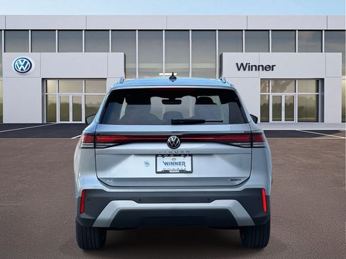 New 2026 Volkswagen Tiguan SE image 4