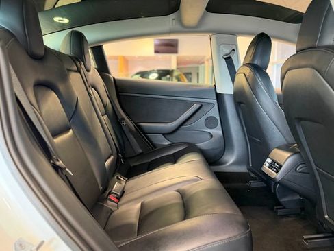 Used 2023 Tesla Model 3 Standard Range RWD image 12